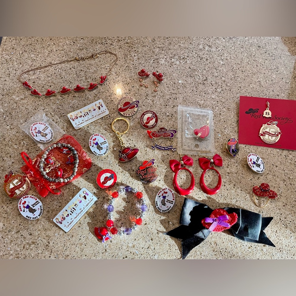 Red Society Women's Accessory Set - Red and Black